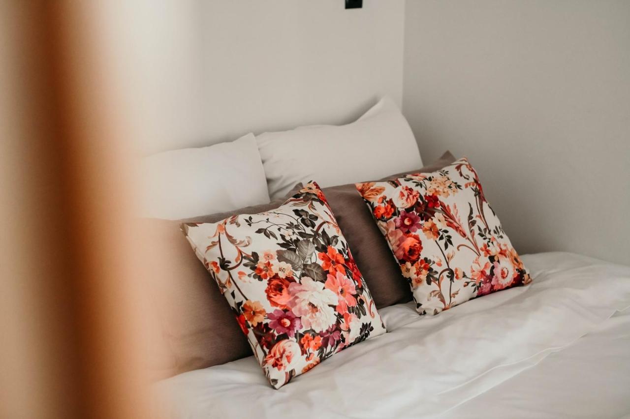 Bed and Breakfast Tarasowka U Zajaca Czerwienne Exterior foto