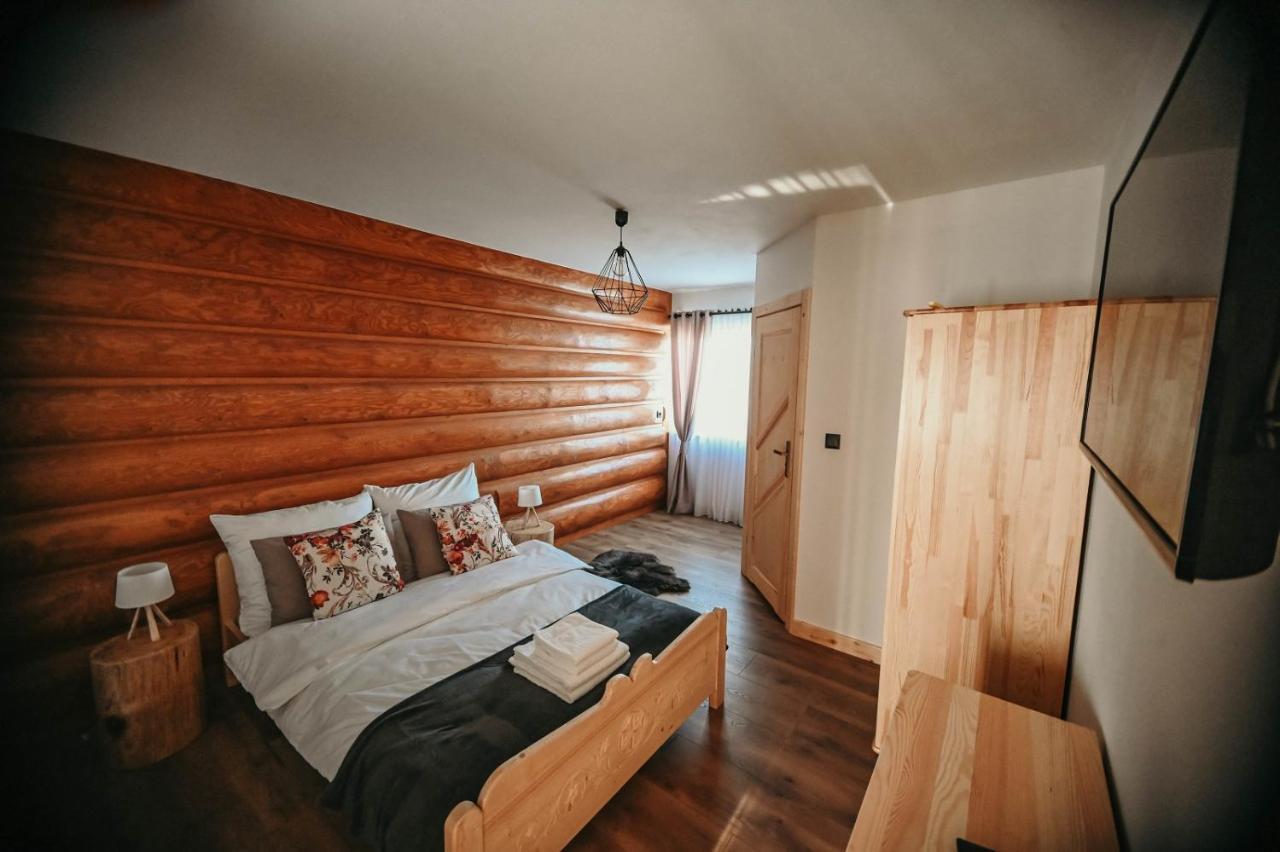 Bed and Breakfast Tarasowka U Zajaca Czerwienne Exterior foto