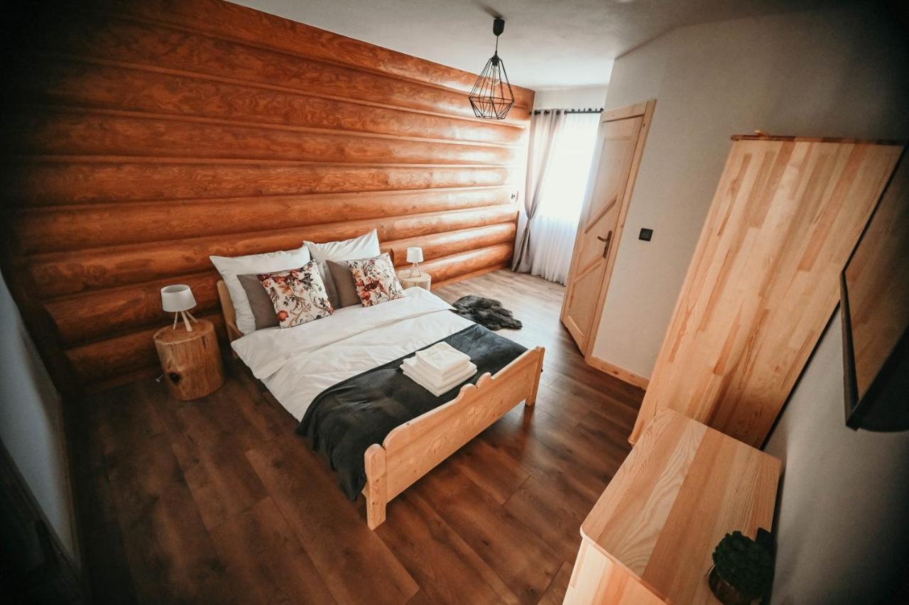 Bed and Breakfast Tarasowka U Zajaca Czerwienne Exterior foto
